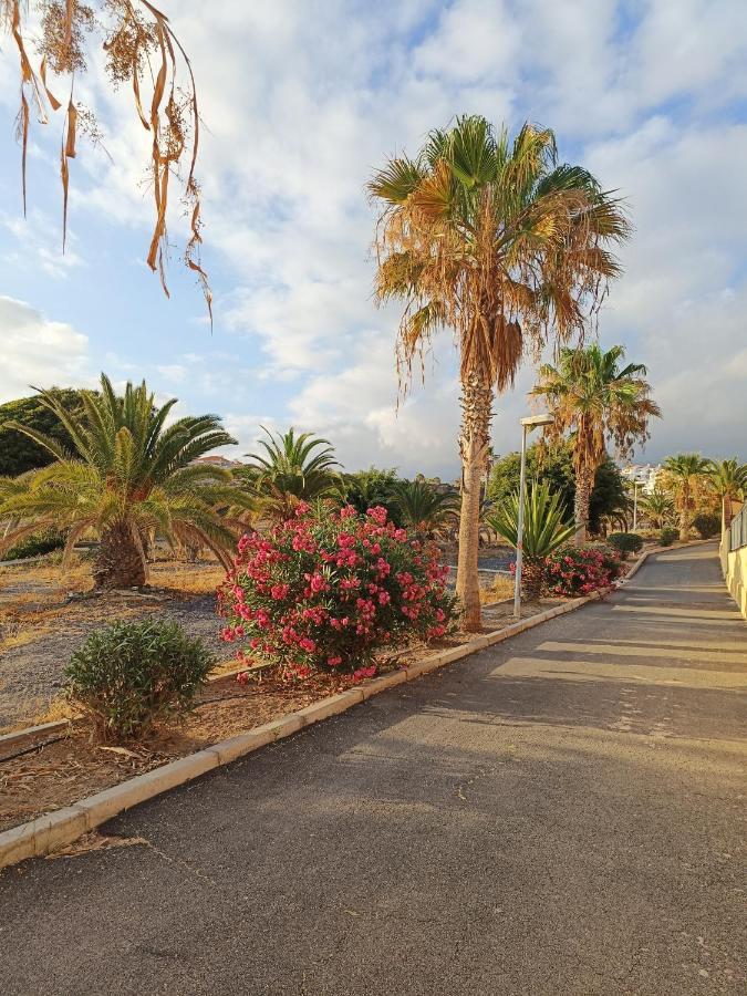 كالاو سالفاجي Apartamento Familiar Arcoiris Primera Linea De La Playa المظهر الخارجي الصورة